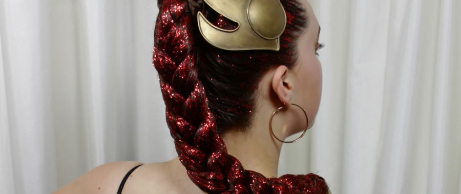 Festive and Fun Glitter Hairstyles for the Holiday Season